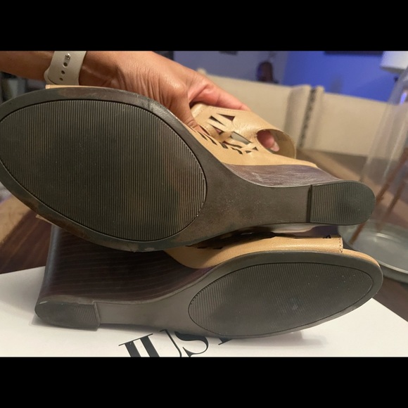 Lace Up Wedges - Picture 4 of 8